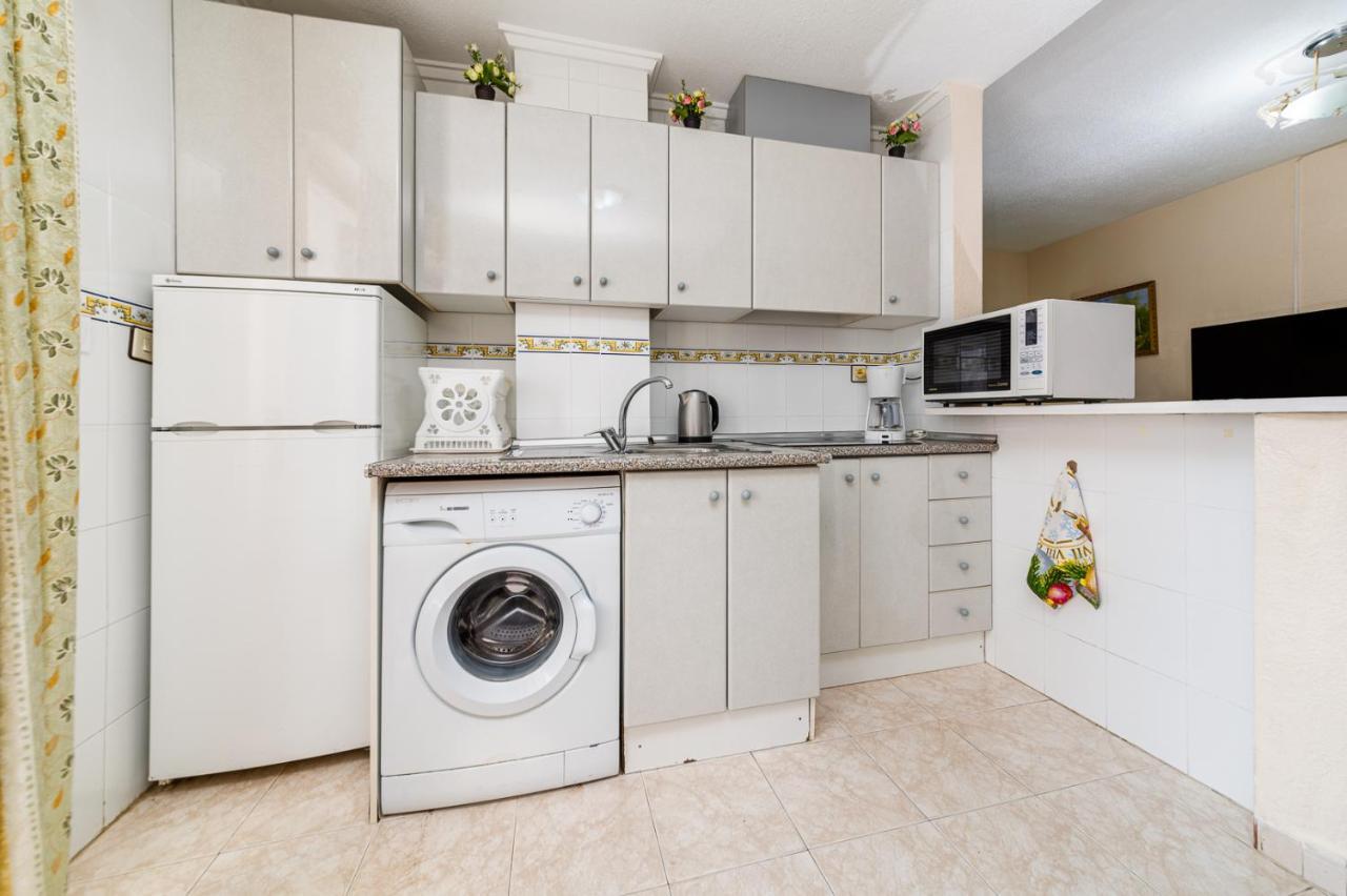 Apartment Studio Relax Torrevieja Zewnętrze zdjęcie