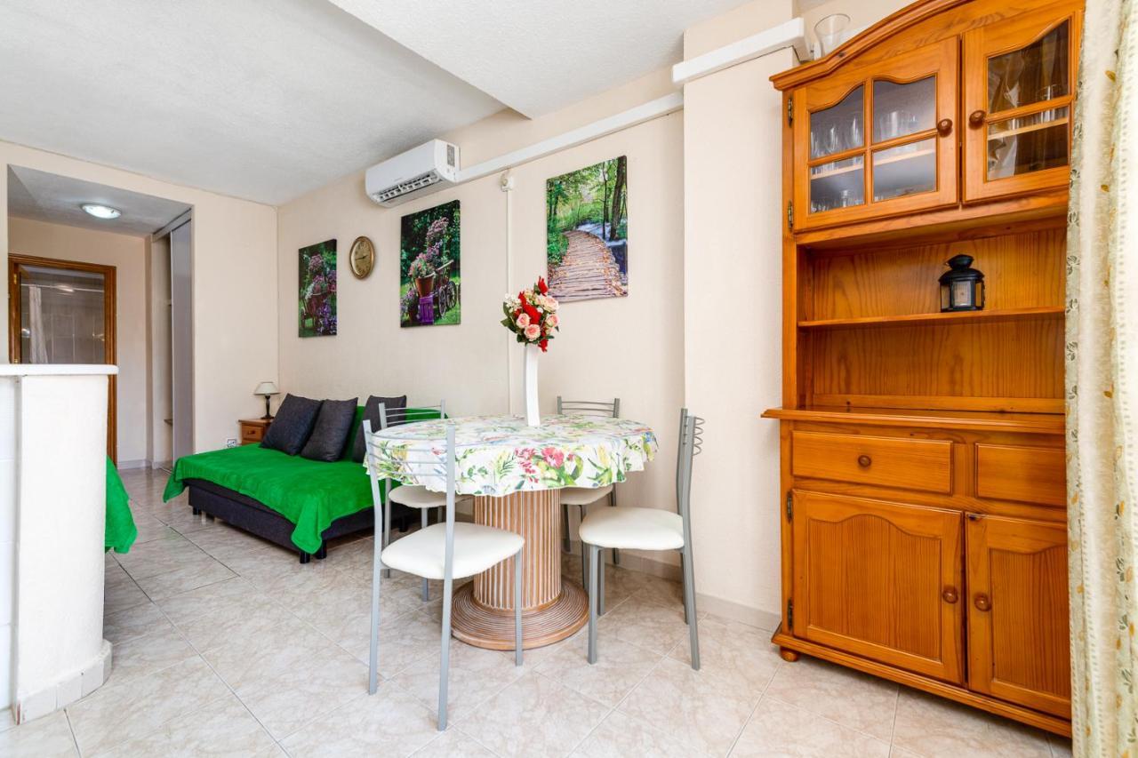 Apartment Studio Relax Torrevieja Zewnętrze zdjęcie