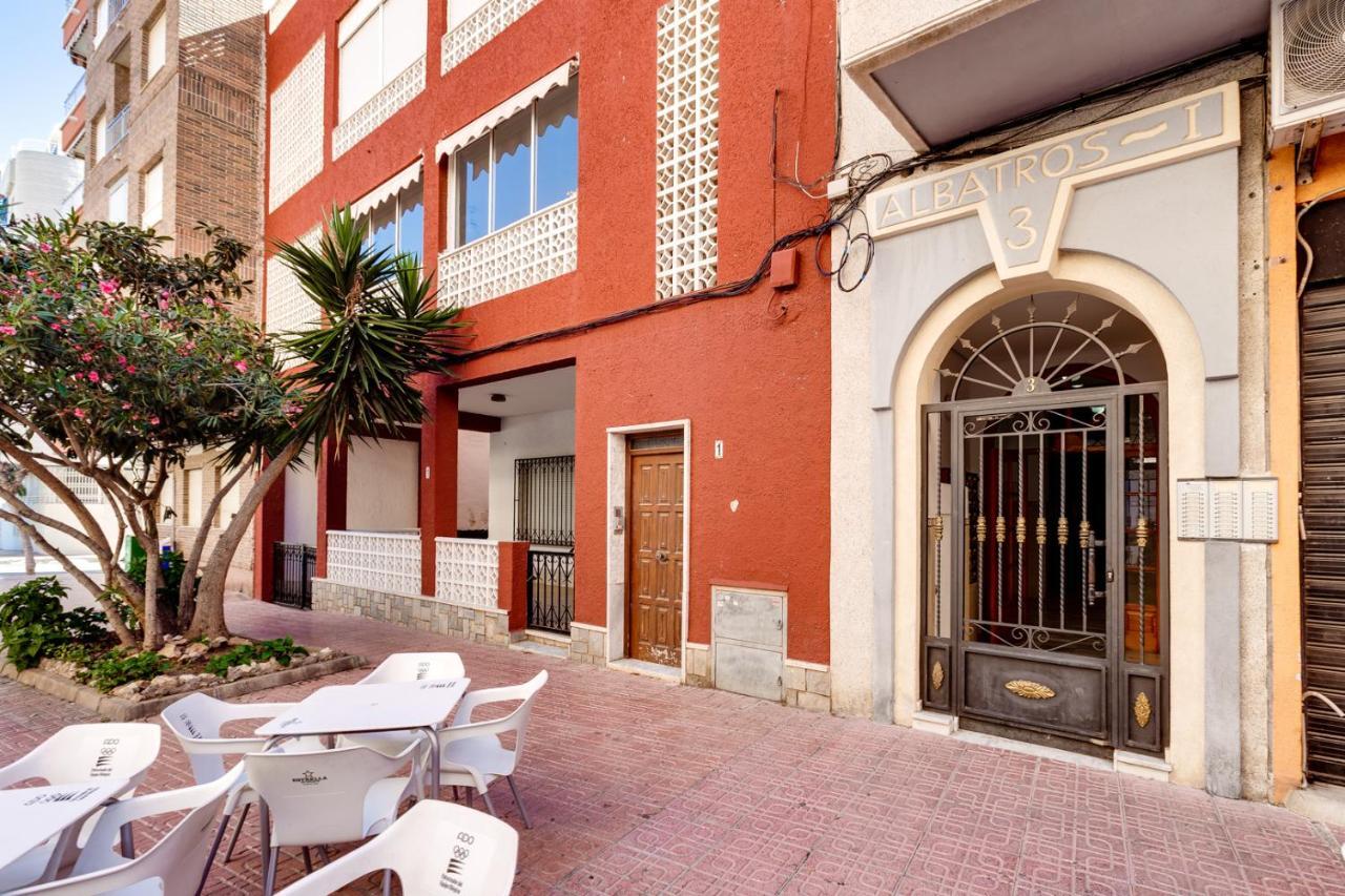 Apartment Studio Relax Torrevieja Zewnętrze zdjęcie